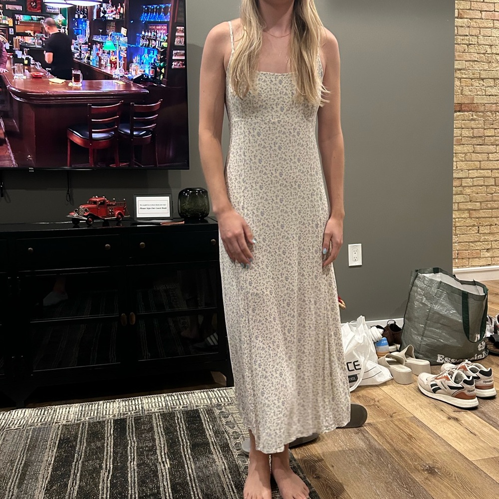 Brandy Melville Dress